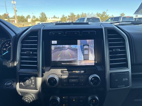 Used 2020 Ford F150 Platinum w/ Equipment Group 701A Luxury image 31