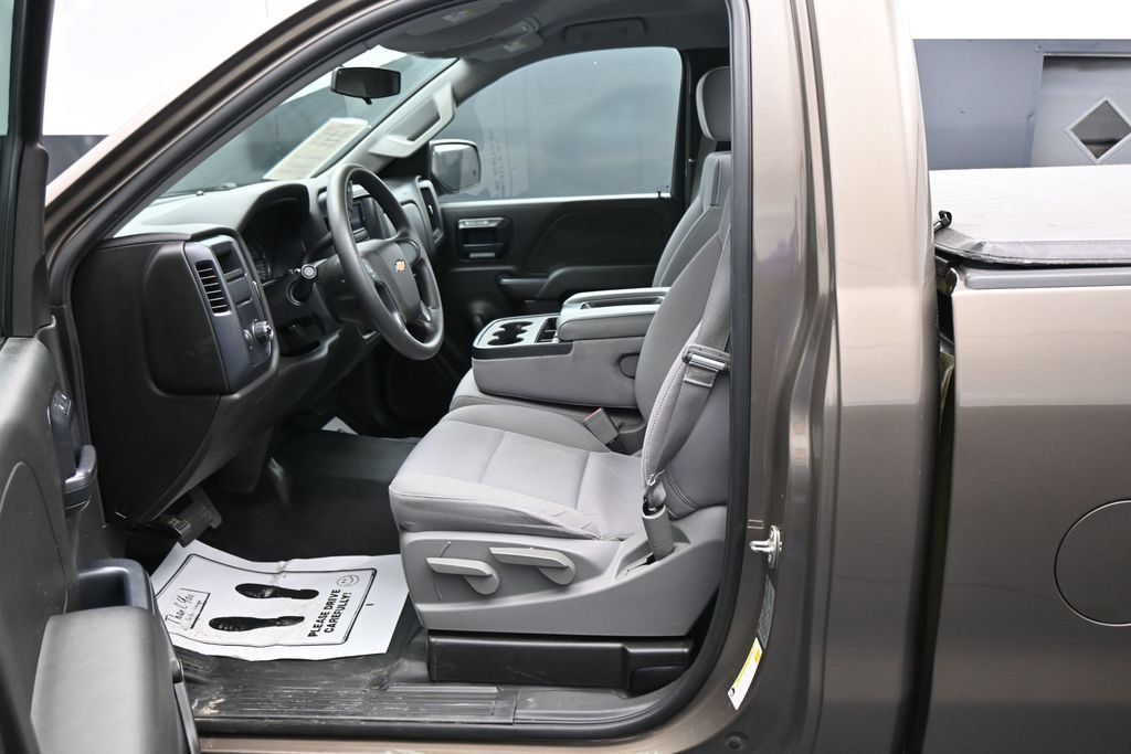 Used 2014 Chevrolet Silverado 1500 W/T RWD image 10