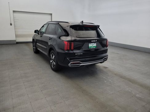 Used 2023 Kia Sorento S FWD image 5