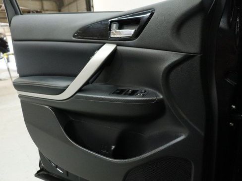 Used 2023 Mitsubishi Eclipse Cross SE AWD/4WD image 19