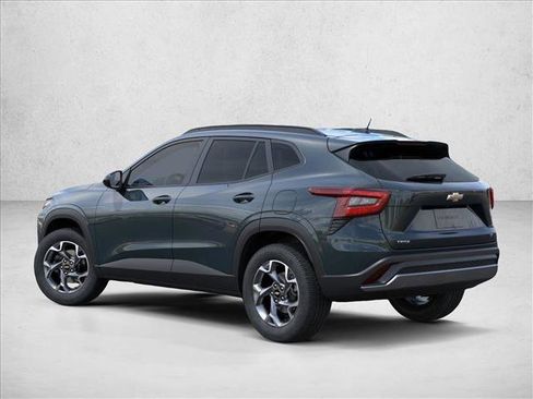 New 2026 Chevrolet Trax LT image 3