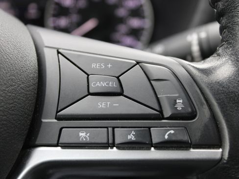 Certified 2022 Nissan Sentra SV image 22