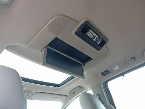 Used 2012 Honda Odyssey Touring image 9