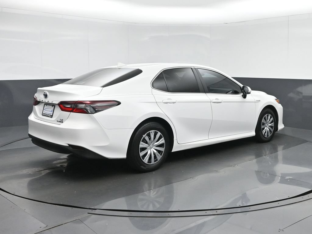 Used 2021 Toyota Camry LE FWD image 7
