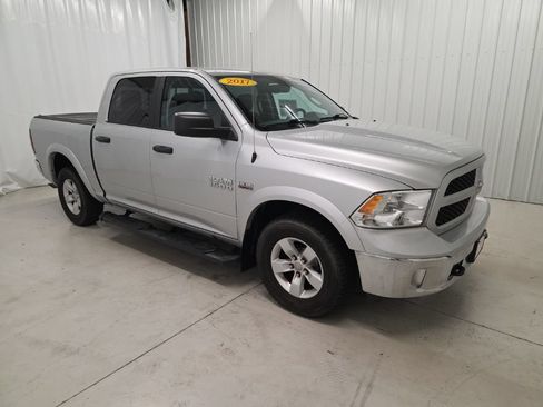 Used 2017 RAM 1500 Outdoorsman AWD/4WD image 7