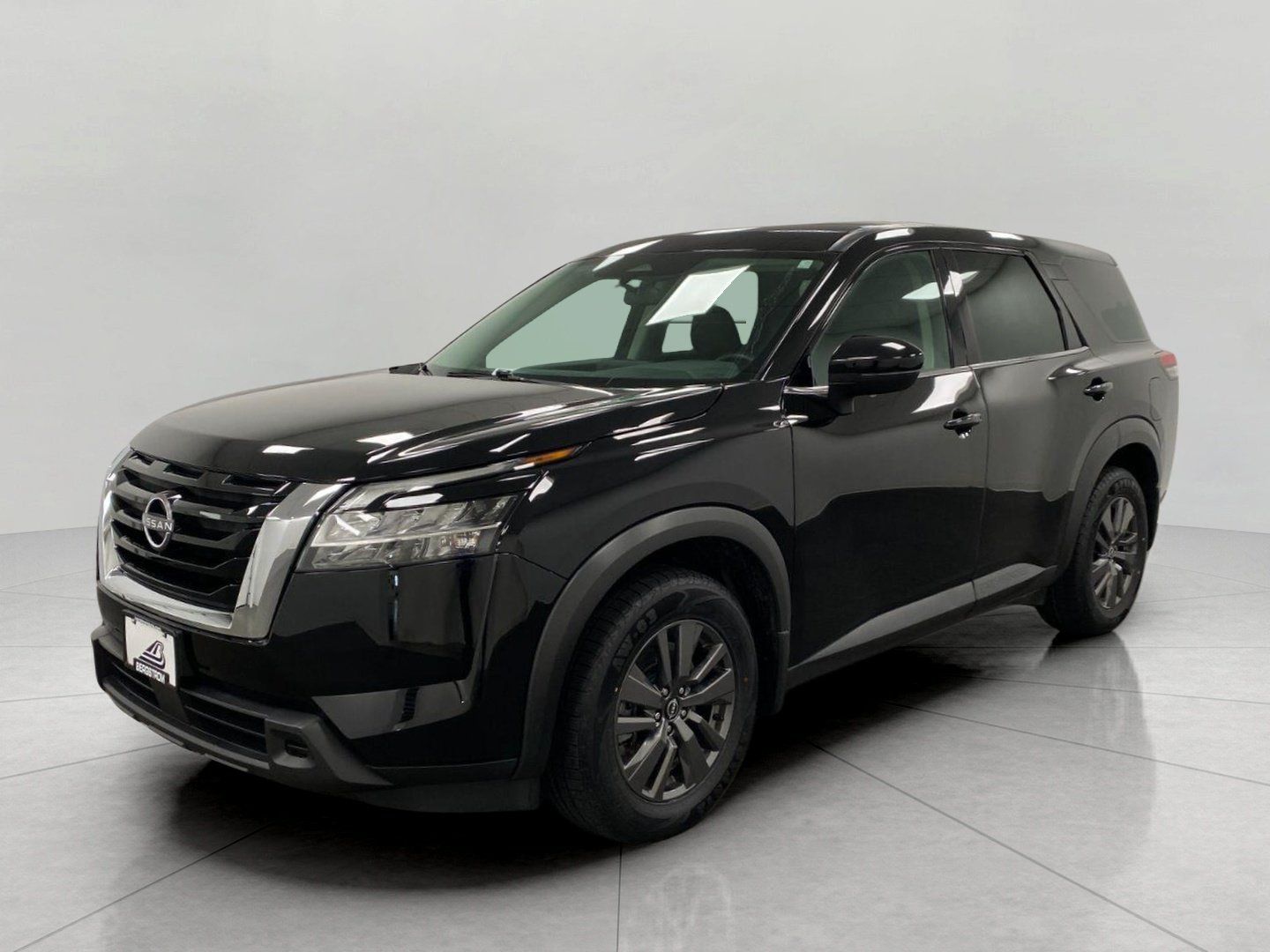 Used 2022 Nissan Pathfinder S AWD/4WD image 9