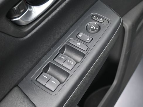 Used 2024 Honda CR-V EX image 14