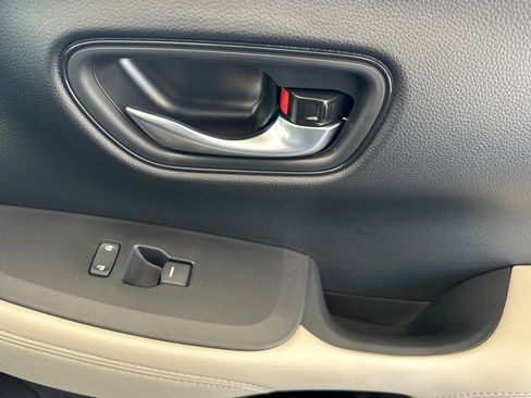 New 2026 Honda HR-V LX image 26