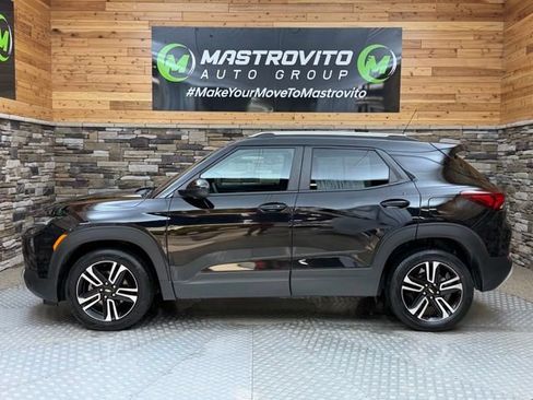 Used 2023 Chevrolet TrailBlazer LT w/ Convenience Package FWD image 8