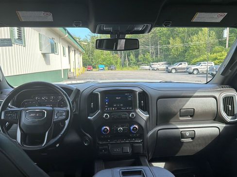 Certified 2022 GMC Sierra 2500 AT4 AWD/4WD image 14