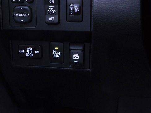 Used 2014 Toyota Tundra 1794 Edition image 36