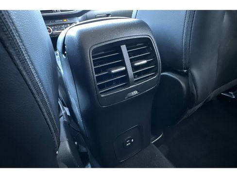 Used 2021 Ford Escape Titanium image 43