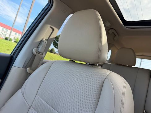 Used 2015 Nissan Rogue SL w/ SL Premium Package AWD/4WD image 21