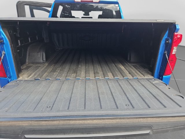 Used 2022 Chevrolet Silverado 1500 Custom Trail Boss w/ LPO, Dark Essentials Package AWD/4WD image 13