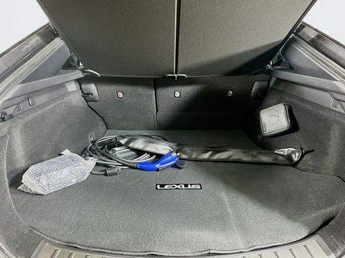 Used 2023 Lexus RZ 450e Premium w/ Technology Package image 28