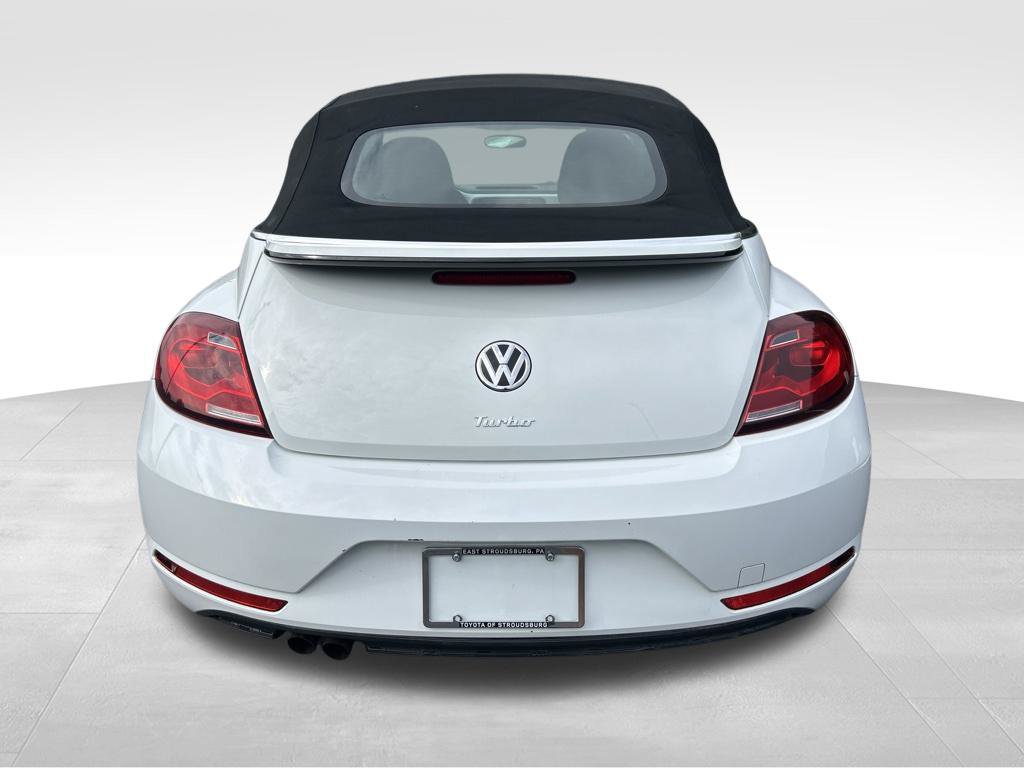 Used 2018 Volkswagen Beetle 2.0T S FWD image 10