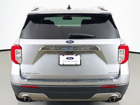Used 2023 Ford Explorer Limited w/ Equipment Group 301A AWD/4WD image 15
