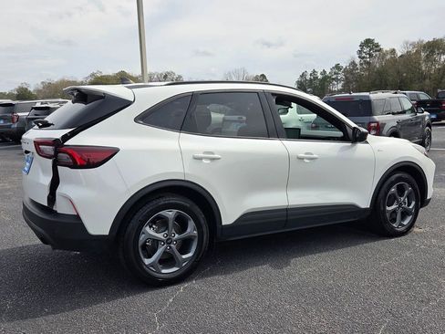 Used 2025 Ford Escape ST-Line w/ Tech Pack #1 image 13