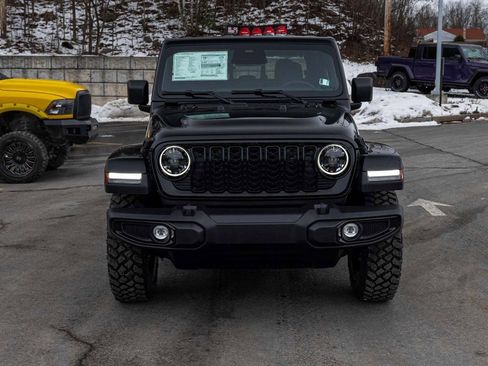 New 2026 Jeep Gladiator Sport AWD/4WD image 2