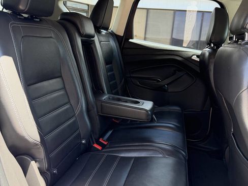 Used 2018 Ford Escape SEL AWD/4WD image 17