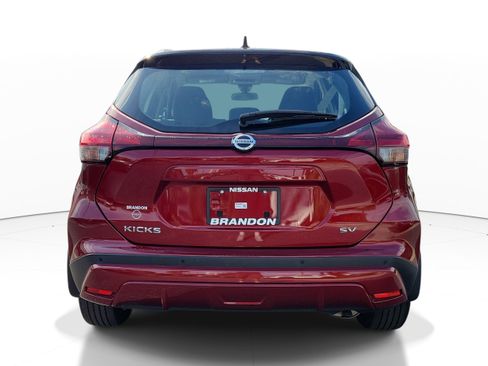 Certified 2021 Nissan Kicks SV FWD image 6