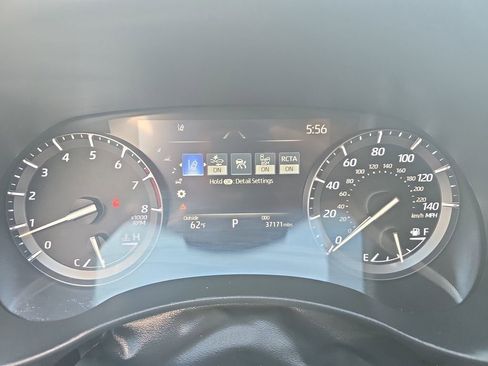 Used 2021 Toyota Highlander XSE FWD image 20