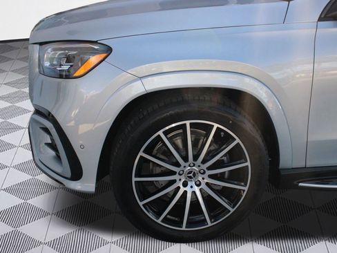Used 2026 Mercedes-Benz GLS 450 4MATIC image 21