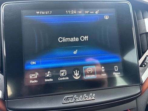 Used 2017 Maserati Ghibli S image 27