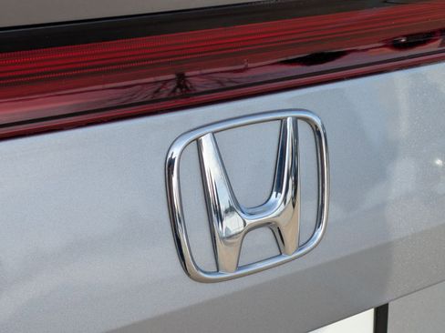 Certified 2022 Honda Civic EX-L image 24