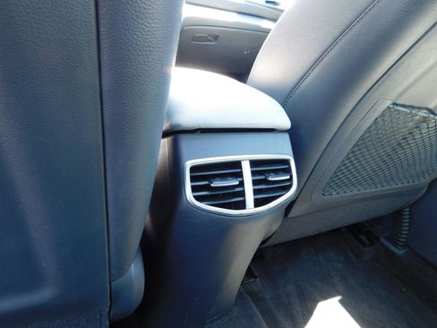 Used 2021 Hyundai Ioniq Limited FWD image 12