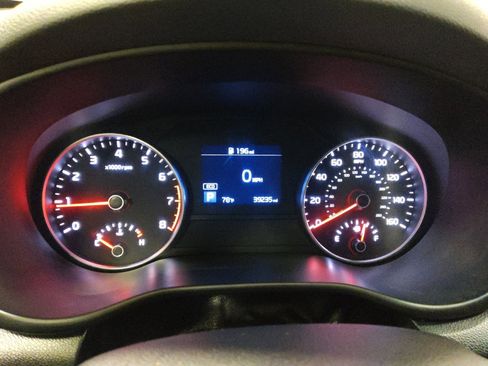 Used 2022 Kia Sportage EX image 23