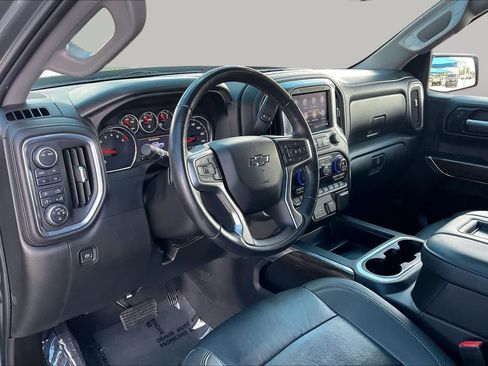 Used 2021 Chevrolet Silverado 1500 LT Trail Boss w/ Convenience Package II AWD/4WD image 18