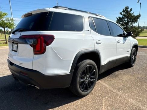 Used 2023 GMC Acadia SLE w/ Elevation Edition FWD image 6