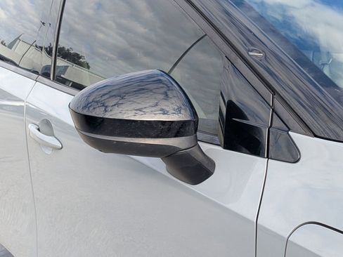 Used 2023 Nissan Ariya AWD image 10