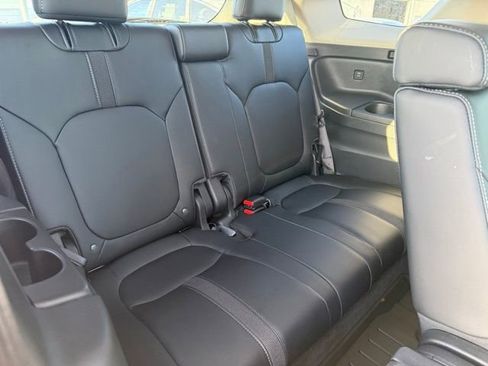 Used 2025 Honda Pilot EX-L image 20