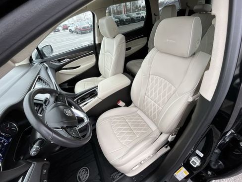 Used 2024 Buick Enclave Avenir w/ Avenir Technology Package image 16
