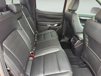 New 2025 Ford Ranger Lariat w/ Chrome Accent Package