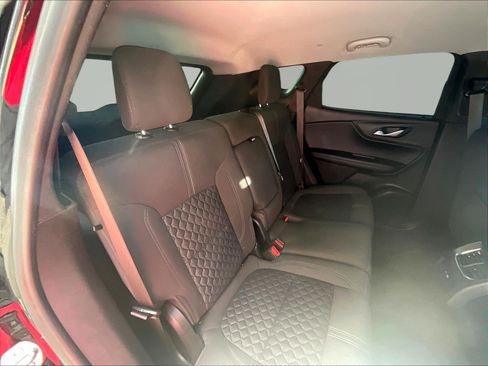 Used 2021 Chevrolet Blazer LT AWD/4WD image 25