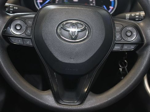 Used 2024 Toyota RAV4 LE AWD/4WD image 11