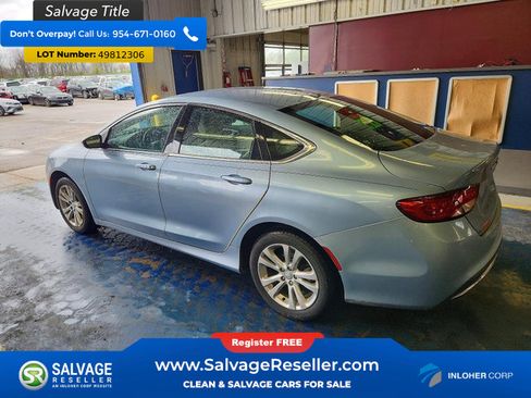 Used 2015 Chrysler 200 Limited w/ Convenience Group FWD image 3
