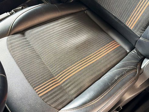 Used 2018 Ford EcoSport SES w/ SES Cold Weather Package image 19