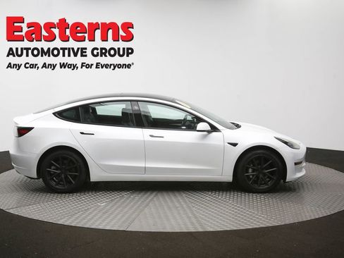 Used 2023 Tesla Model 3 Standard Range image 42
