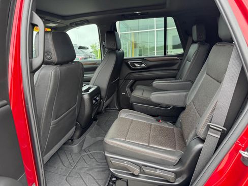 Certified 2024 Chevrolet Tahoe High Country w/ Premium Package image 16