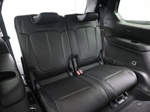 New 2025 Jeep Grand Cherokee L Limited w/ Black Appearance Package image 24