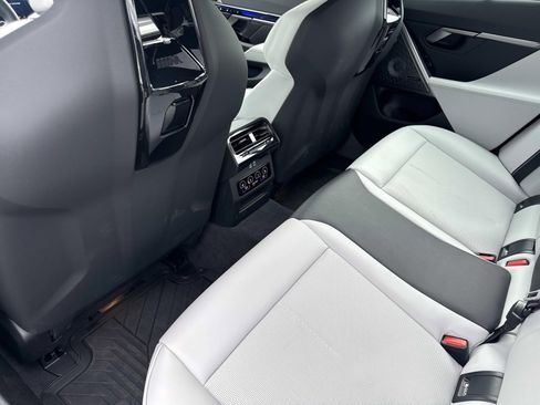 New 2026 BMW M5 w/ Carbon Package AWD/4WD image 14