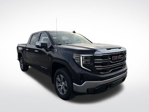 Used 2025 GMC Sierra 1500 SLT image 9