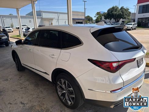 Used 2024 Acura MDX SH-AWD w/ Technology Package image 6
