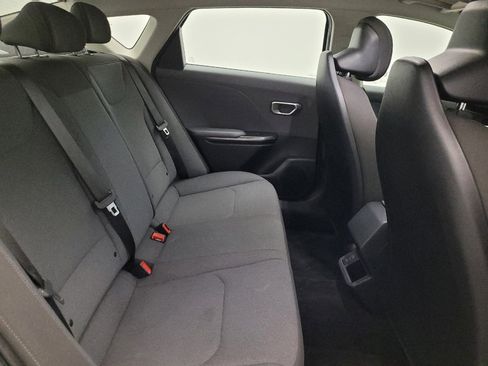 Used 2025 Kia K4 FWD image 19