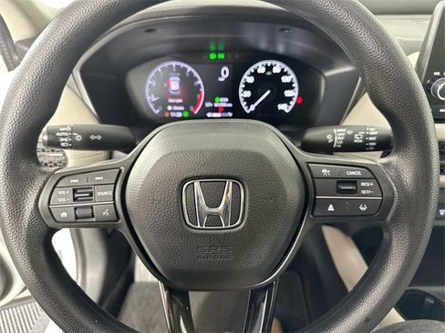 Used 2023 Honda HR-V LX image 18