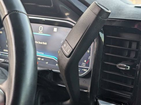 Used 2023 Chevrolet Silverado 1500 LT image 19